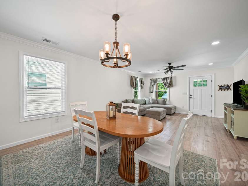 253 Hall Avenue, Concord, NC 28027.  MLS# CAR4398913, YatesRealty ID 34582. 