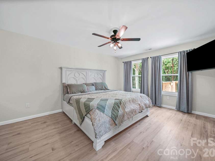 253 Hall Avenue, Concord, NC 28027.  MLS# CAR4398913, YatesRealty ID 34582. 