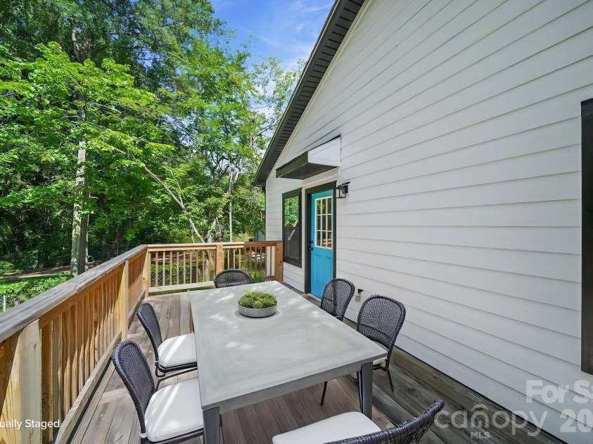 253 Hall Avenue, Concord, NC 28027.  MLS# CAR4398913, YatesRealty ID 34582. 