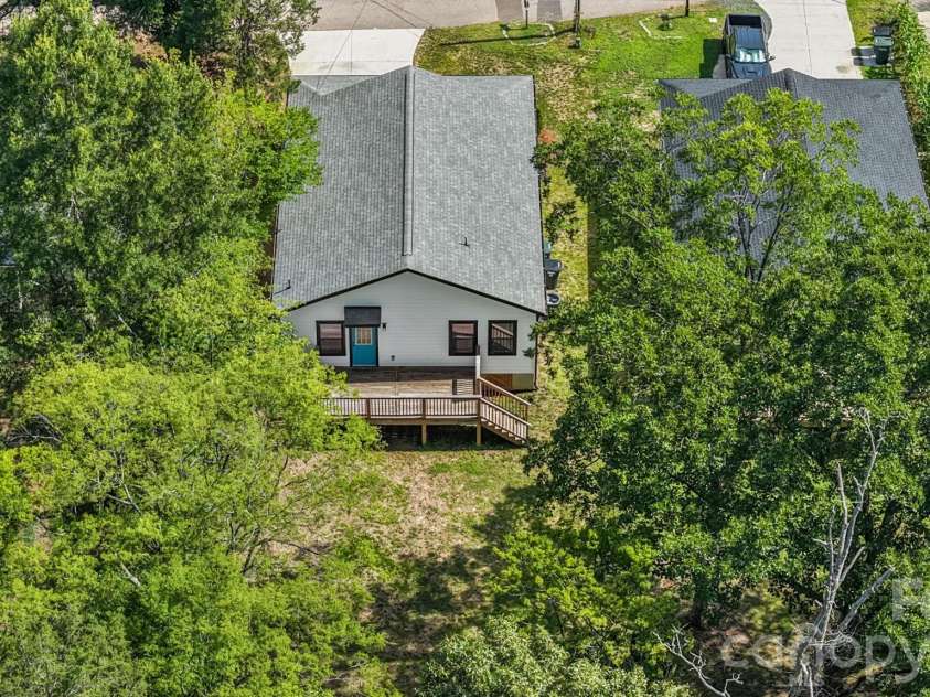 253 Hall Avenue, Concord, NC 28027.  MLS# CAR4398913, YatesRealty ID 34582. 