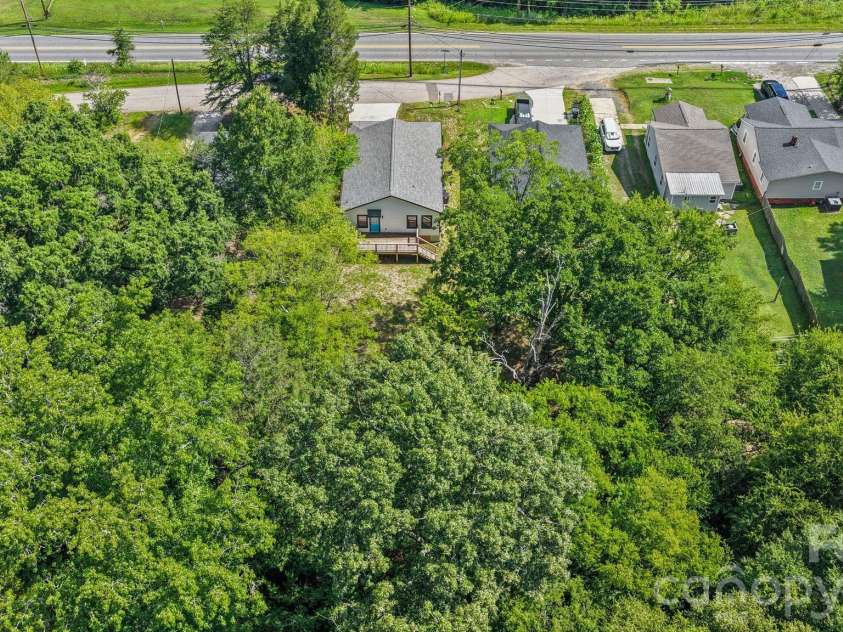 253 Hall Avenue, Concord, NC 28027.  MLS# CAR4398913, YatesRealty ID 34582. 