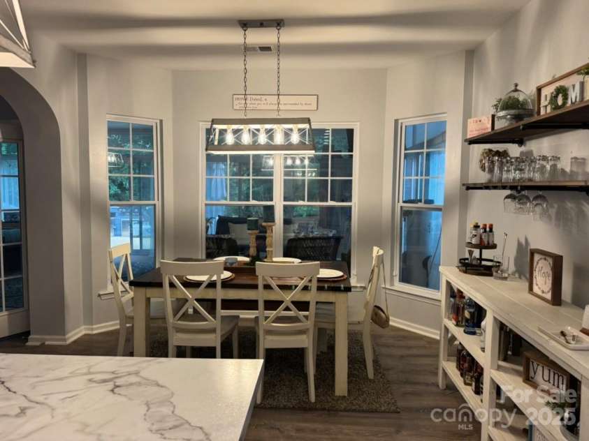 9834 Dominion Crest Drive, Charlotte, NC 28269.  MLS# CAR4291897, YatesRealty ID 34582. 