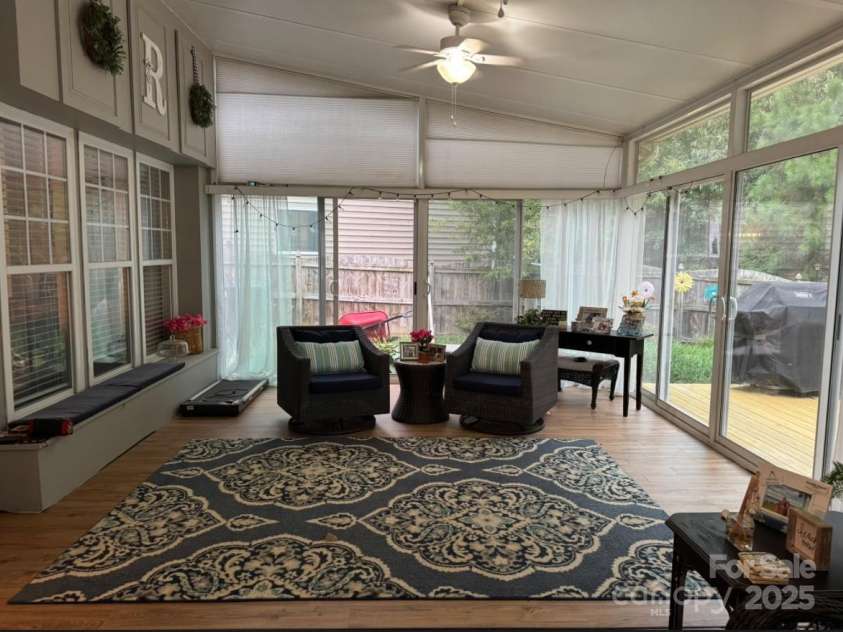 9834 Dominion Crest Drive, Charlotte, NC 28269.  MLS# CAR4291897, YatesRealty ID 34582. 