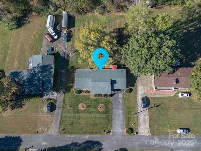 2489 Corolla Hills Drive, Lenoir, NC 28645.  MLS# CAR4291296, YatesRealty ID 34583. 