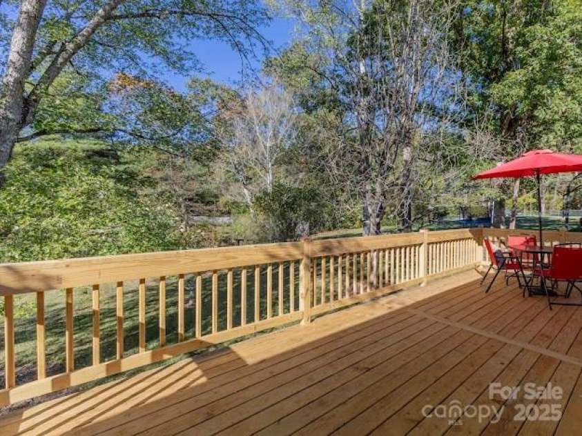 2489 Corolla Hills Drive, Lenoir, NC 28645.  MLS# CAR4291296, YatesRealty ID 34583. 