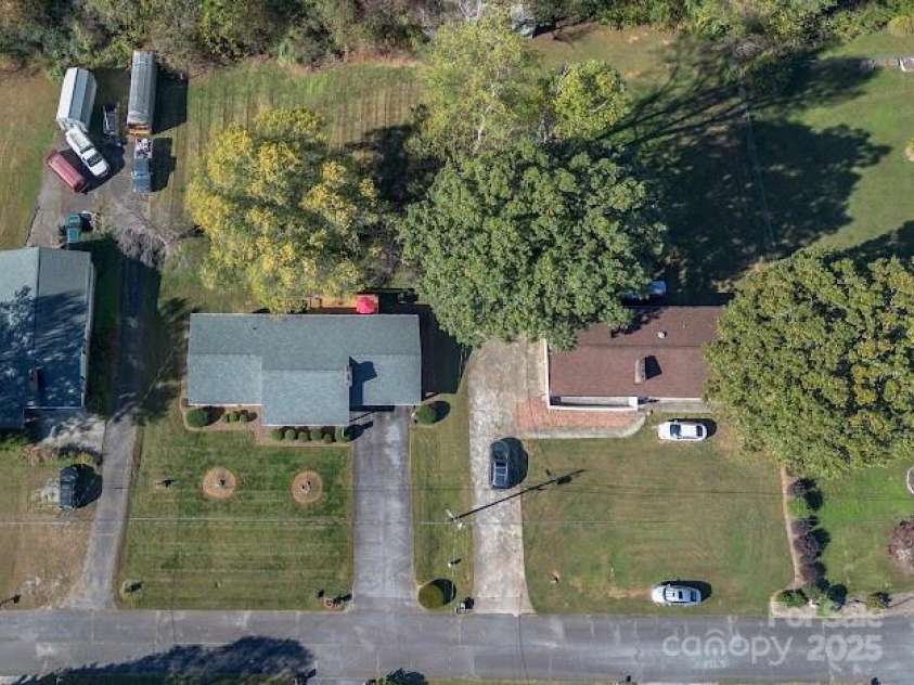 2489 Corolla Hills Drive, Lenoir, NC 28645.  MLS# CAR4291296, YatesRealty ID 34583. 