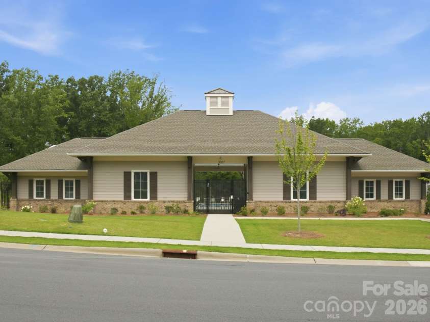 4047 Havenport Circle, Tega Cay, SC 29708.  MLS# CAR4394582, YatesRealty ID 34585. Cabana Pool House