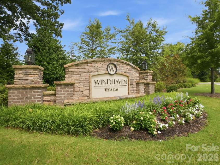 4047 Havenport Circle, Tega Cay, SC 29708.  MLS# CAR4394582, YatesRealty ID 34585. Windhaven's 55+ Active Adult COmmunity