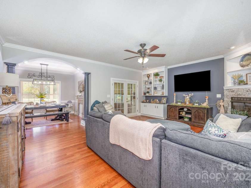 495 Gold Knob Road, Salisbury, NC 28146.  MLS# CAR4295969, YatesRealty ID 34586. 
