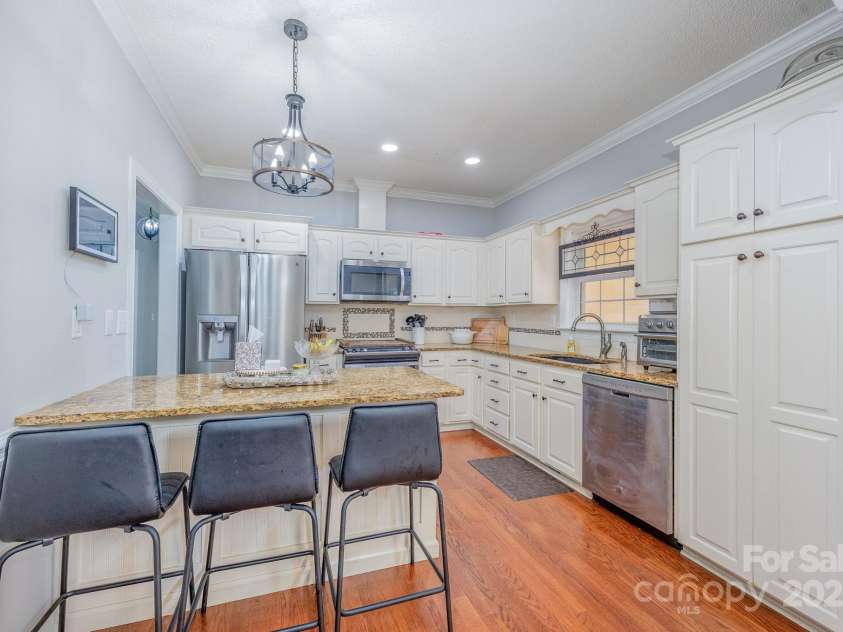 495 Gold Knob Road, Salisbury, NC 28146.  MLS# CAR4295969, YatesRealty ID 34586. 