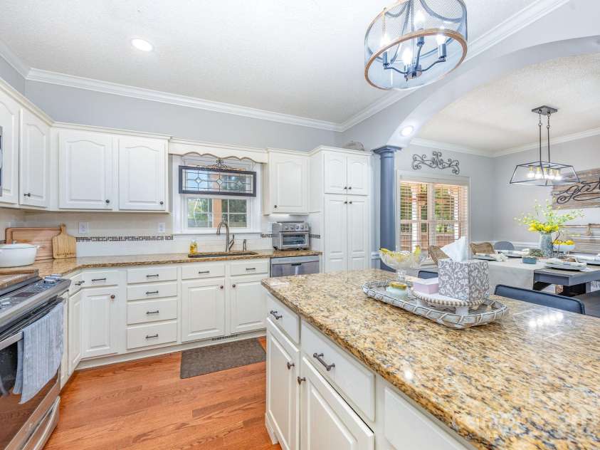 495 Gold Knob Road, Salisbury, NC 28146.  MLS# CAR4295969, YatesRealty ID 34586. 