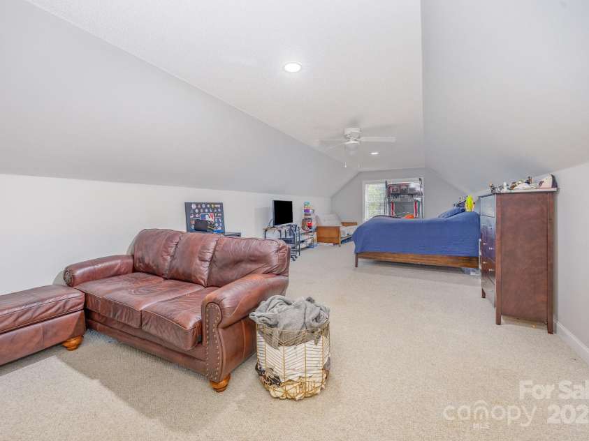 495 Gold Knob Road, Salisbury, NC 28146.  MLS# CAR4295969, YatesRealty ID 34586. 