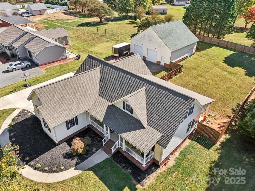 495 Gold Knob Road, Salisbury, NC 28146.  MLS# CAR4312214, YatesRealty ID 34586. 