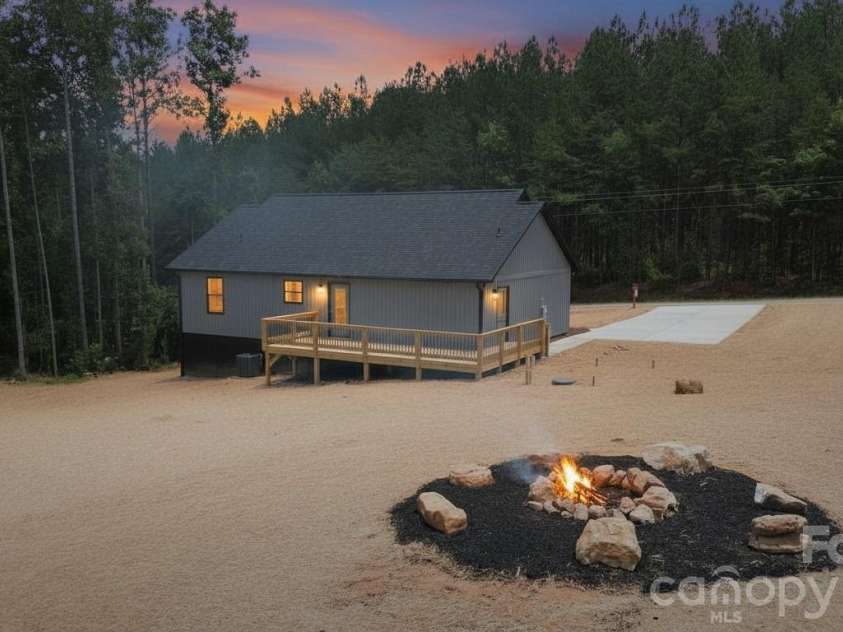 264 Vic Randall Road, Lawndale, NC 28152.  MLS# CAR4396617, YatesRealty ID 34588. 