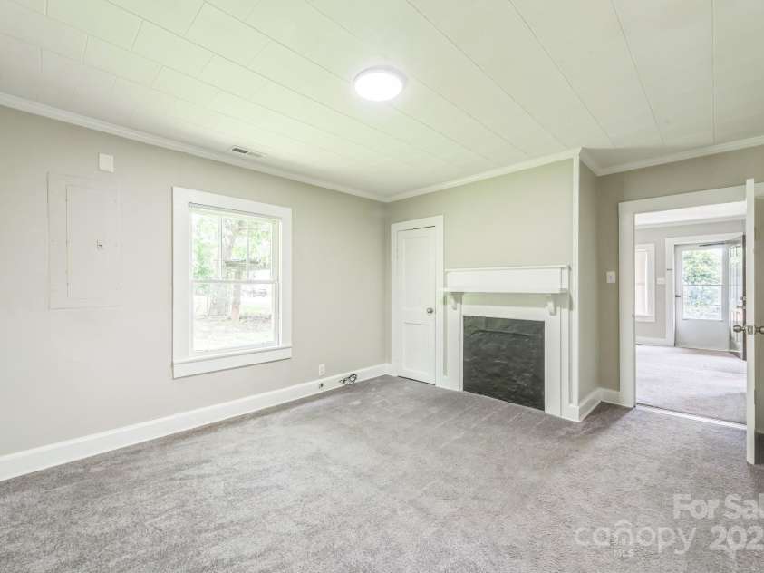 807 3rd Street, Kings Mountain, NC 28086.  MLS# CAR4269295, YatesRealty ID 34588. 