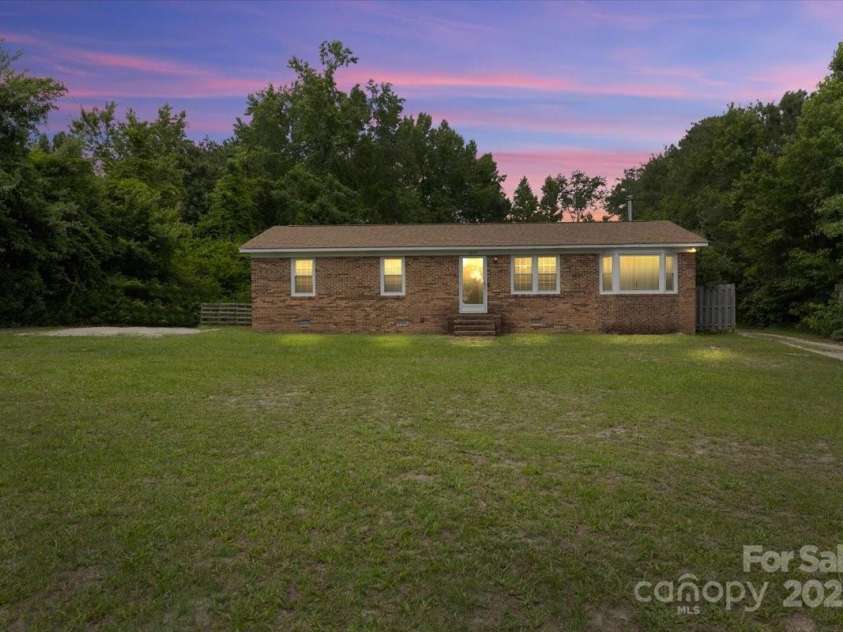 6803 Murrayville Road, Wilmington, NC 28411.  MLS# CAR4269645, YatesRealty ID 34589. 