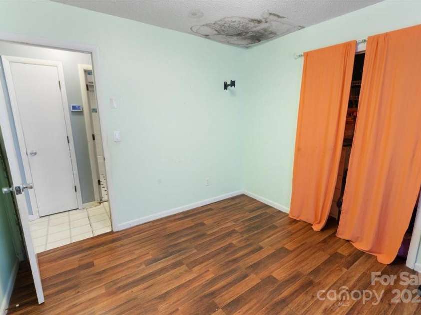 6803 Murrayville Road, Wilmington, NC 28411.  MLS# CAR4269645, YatesRealty ID 34589. 