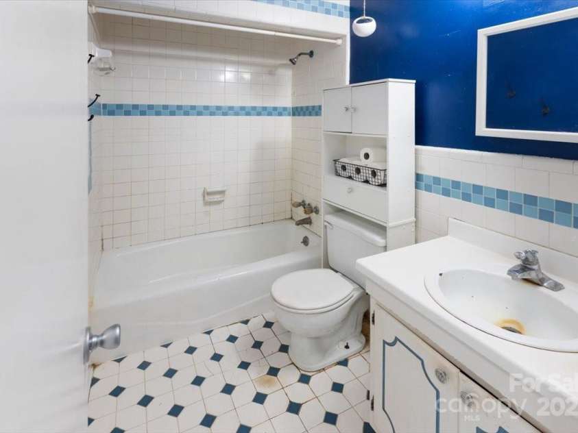 6803 Murrayville Road, Wilmington, NC 28411.  MLS# CAR4269645, YatesRealty ID 34589. 