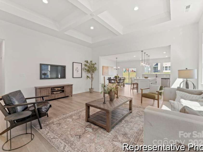 114 Peak View Road, Statesville, NC 28677.  MLS# CAR4327028, YatesRealty ID 3459. 