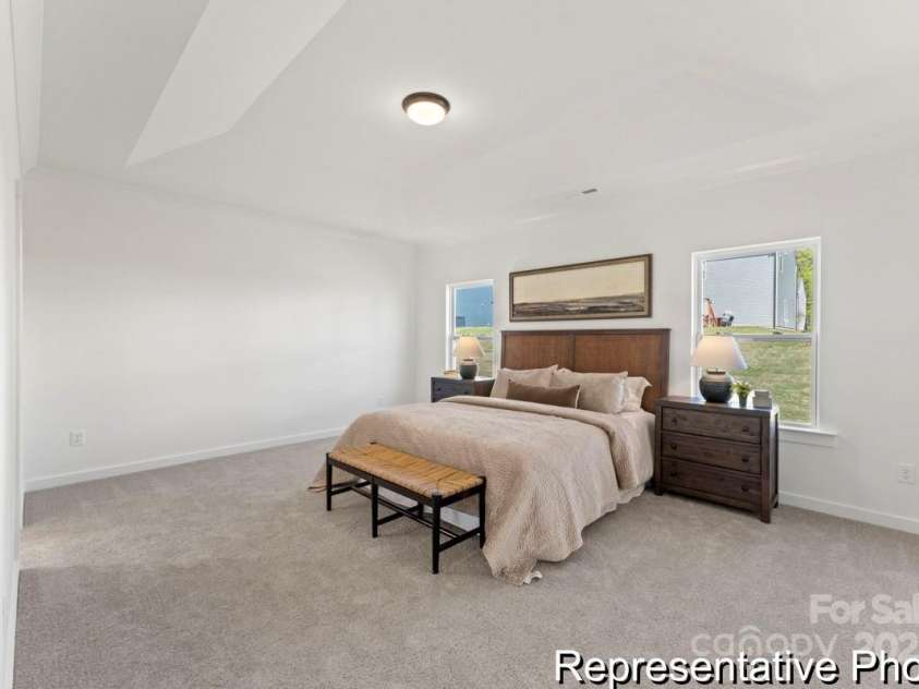 114 Peak View Road, Statesville, NC 28677.  MLS# CAR4327028, YatesRealty ID 3459. 