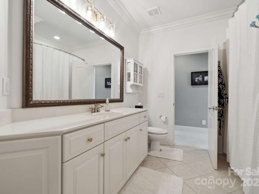 145 Milford Circle, Mooresville, NC 28117.  MLS# CAR4224444, YatesRealty ID 3459. Bath with shower tub combo