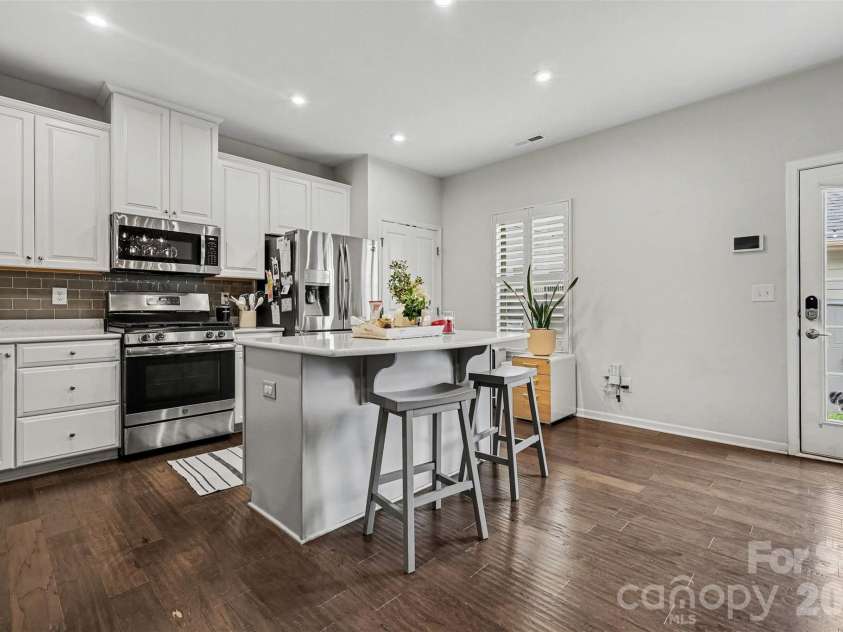 4031 Audubon Park Drive, Charlotte, NC 28217.  MLS# CAR4351993, YatesRealty ID 3459. 