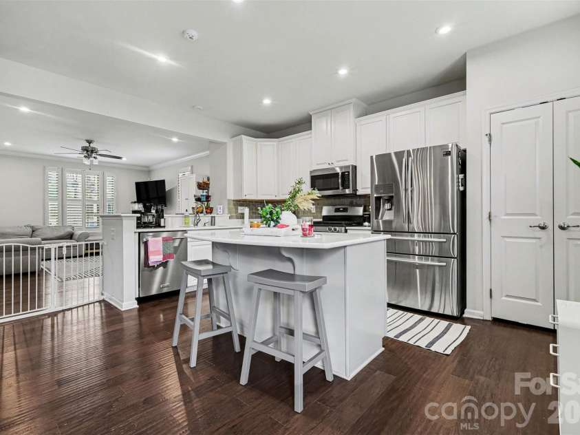 4031 Audubon Park Drive, Charlotte, NC 28217.  MLS# CAR4351993, YatesRealty ID 3459. 