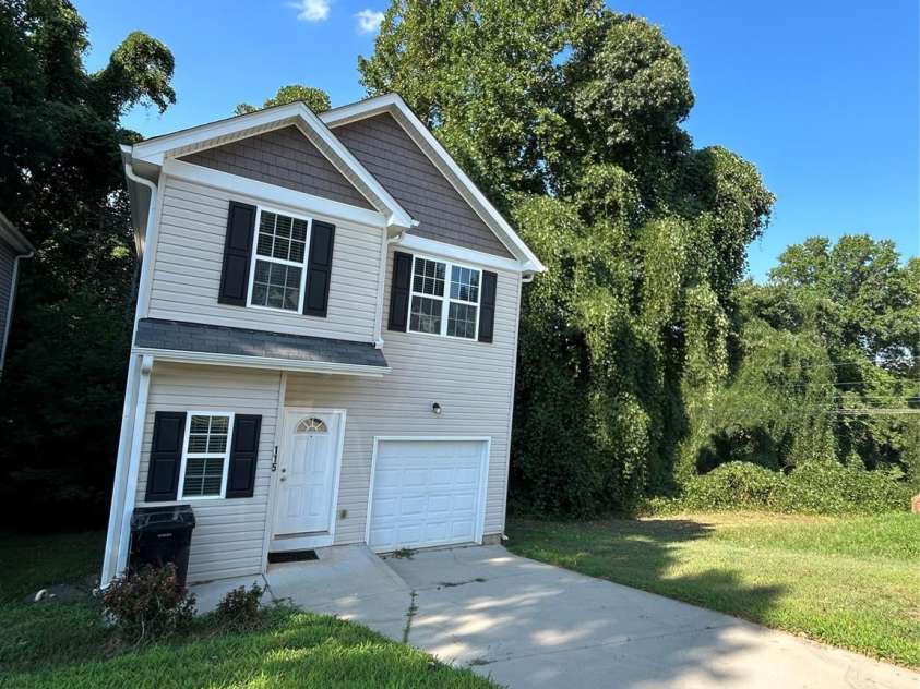 115 Lookout Point Place, Mooresville, NC 28115.  MLS# CAR4291464, YatesRealty ID 34590. 