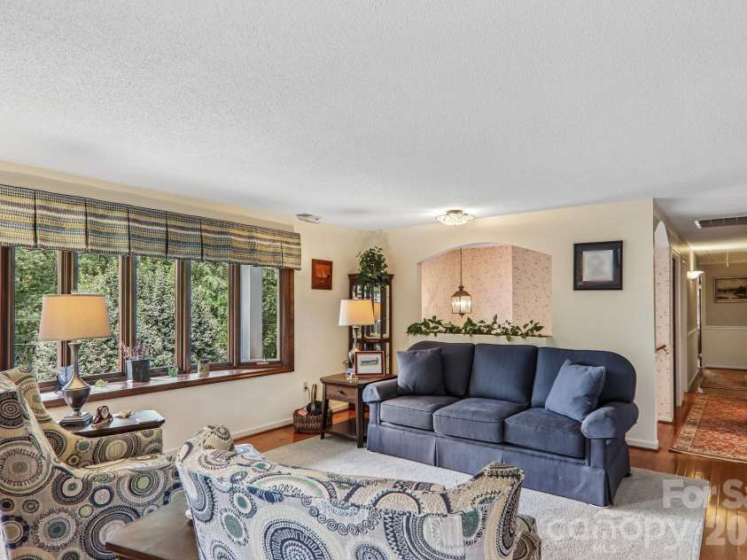 57 Chateau Place, Waynesville, NC 28786.  MLS# CAR4398098, YatesRealty ID 34591. 