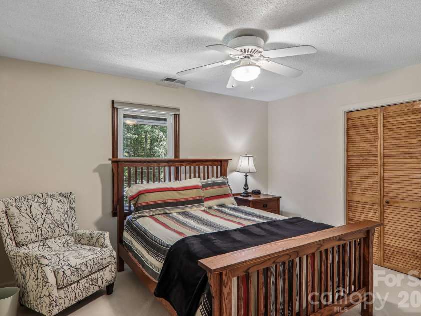 57 Chateau Place, Waynesville, NC 28786.  MLS# CAR4398098, YatesRealty ID 34591. 