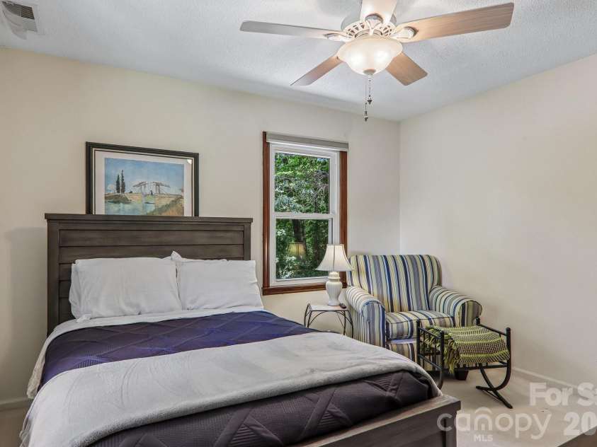 57 Chateau Place, Waynesville, NC 28786.  MLS# CAR4398098, YatesRealty ID 34591. 