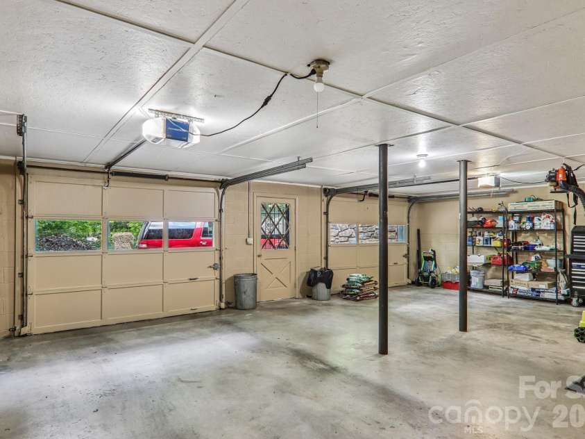 57 Chateau Place, Waynesville, NC 28786.  MLS# CAR4398098, YatesRealty ID 34591. 