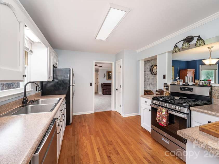 250 Wesley Amaker Road, York, SC 29745.  MLS# CAR4270834, YatesRealty ID 34592. 