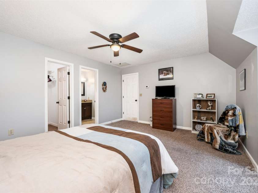 250 Wesley Amaker Road, York, SC 29745.  MLS# CAR4270834, YatesRealty ID 34592. 