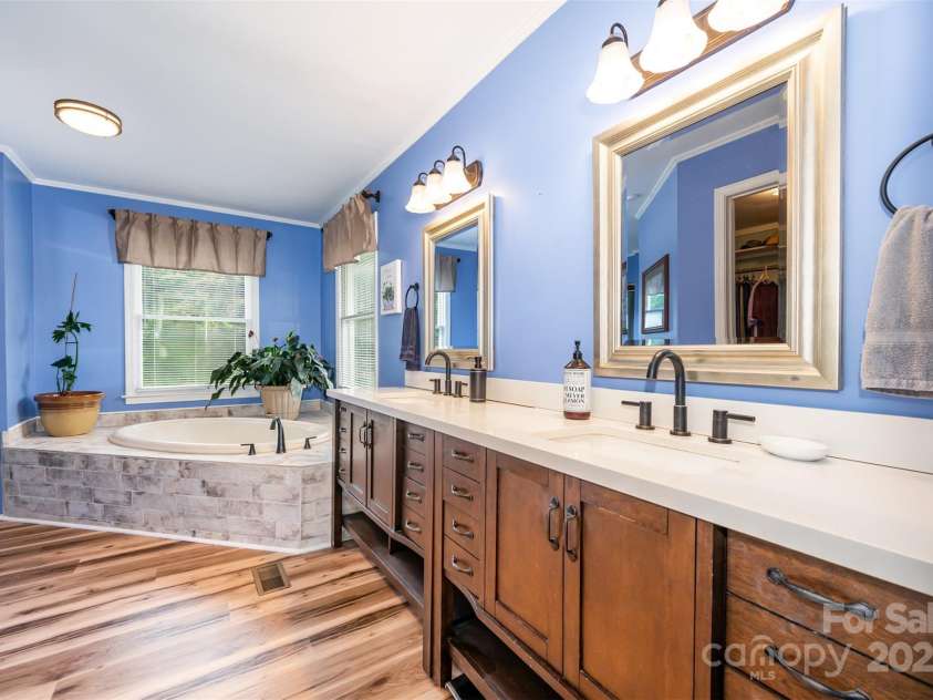 250 Wesley Amaker Road, York, SC 29745.  MLS# CAR4270834, YatesRealty ID 34592. 