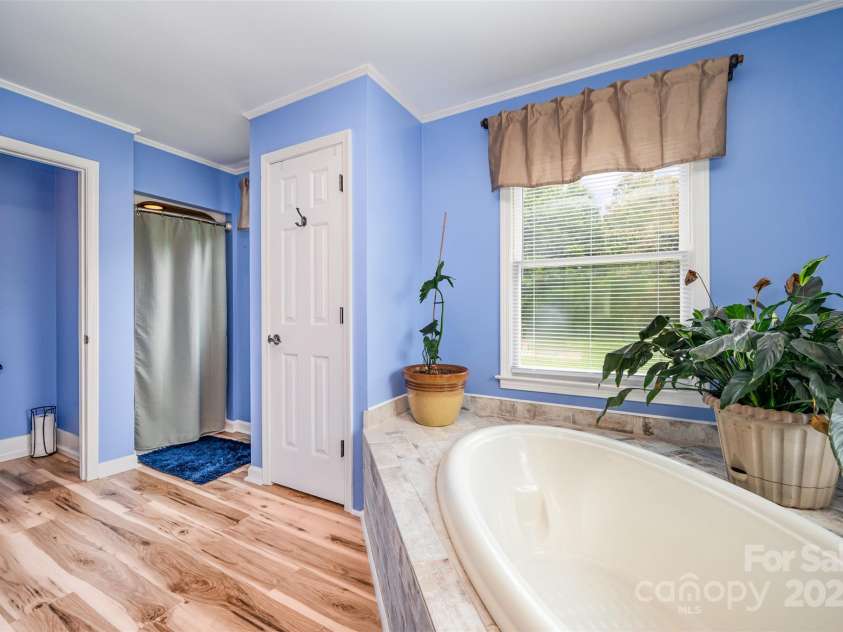 250 Wesley Amaker Road, York, SC 29745.  MLS# CAR4270834, YatesRealty ID 34592. 