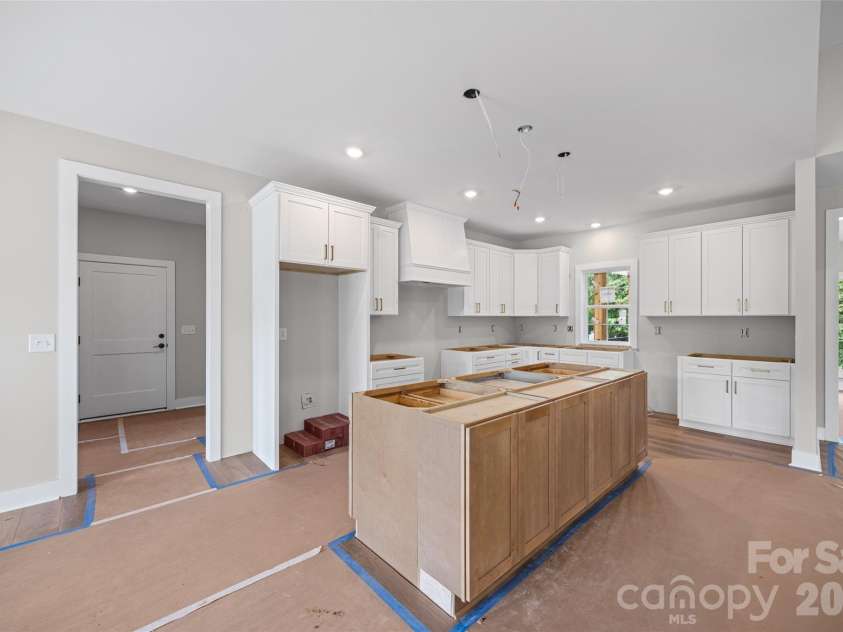 640 Edwards Road, Fort Lawn, SC 29714.  MLS# CAR4398747, YatesRealty ID 34592. 