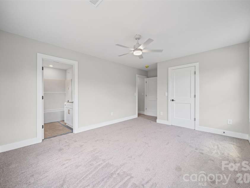 640 Edwards Road, Fort Lawn, SC 29714.  MLS# CAR4398747, YatesRealty ID 34592. Also features an attached private bathroom.