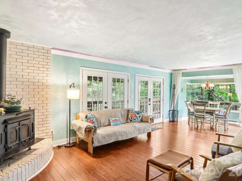 21 Christy Lane, Maggie Valley, NC 28751.  MLS# CAR4397340, YatesRealty ID 34593. 