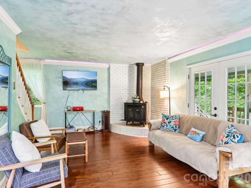 21 Christy Lane, Maggie Valley, NC 28751.  MLS# CAR4397340, YatesRealty ID 34593. 