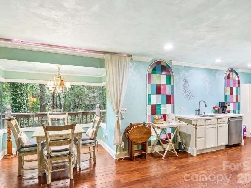 21 Christy Lane, Maggie Valley, NC 28751.  MLS# CAR4397340, YatesRealty ID 34593. 