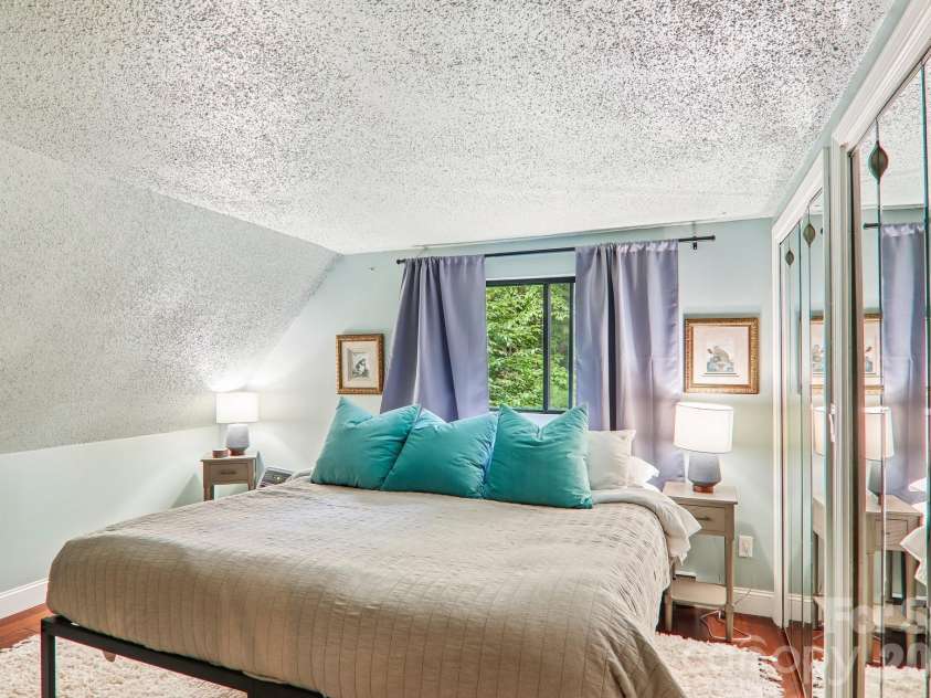 21 Christy Lane, Maggie Valley, NC 28751.  MLS# CAR4397340, YatesRealty ID 34593. 