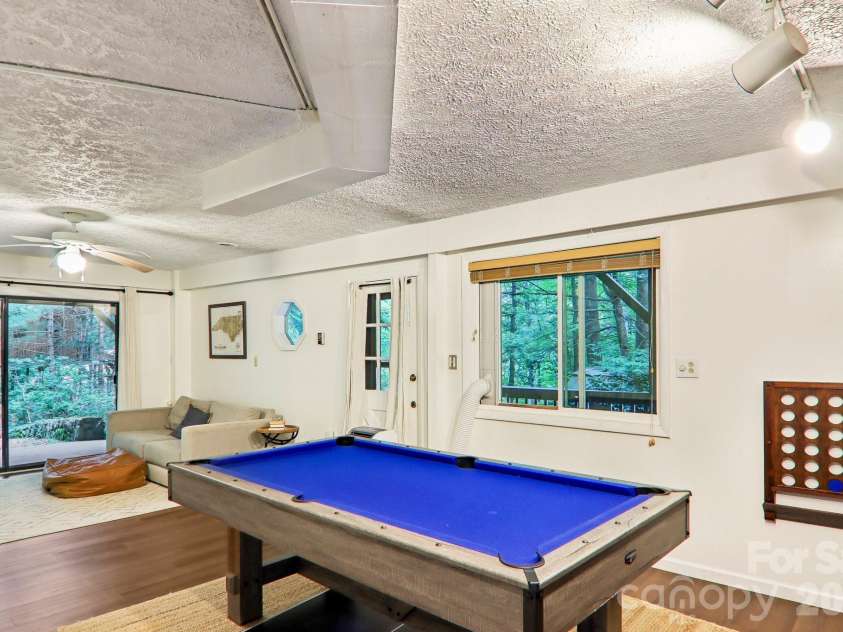 21 Christy Lane, Maggie Valley, NC 28751.  MLS# CAR4397340, YatesRealty ID 34593. 