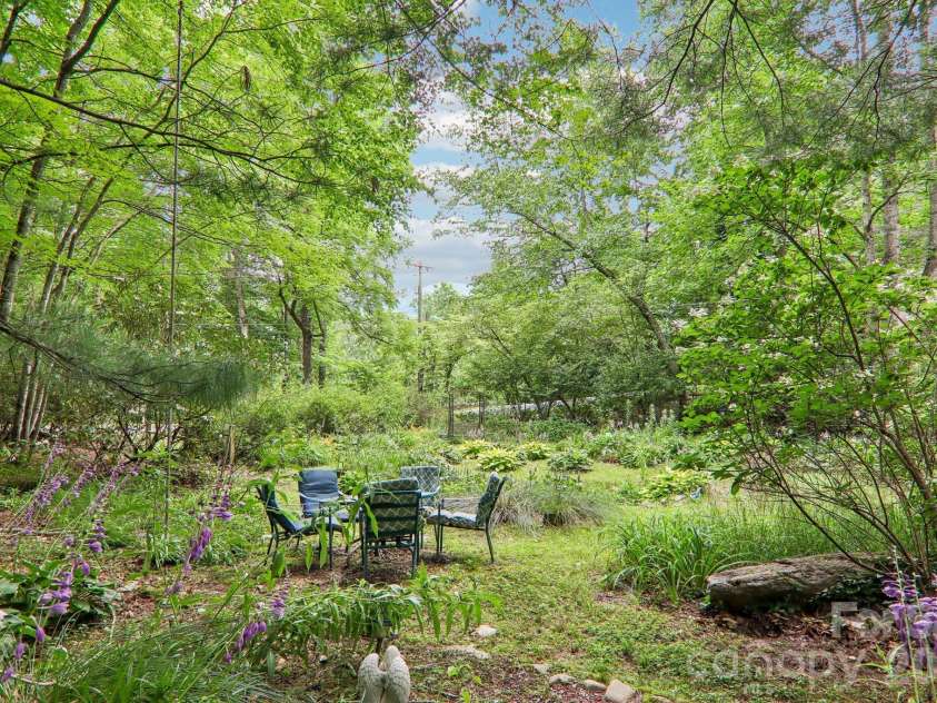 21 Christy Lane, Maggie Valley, NC 28751.  MLS# CAR4397340, YatesRealty ID 34593. 