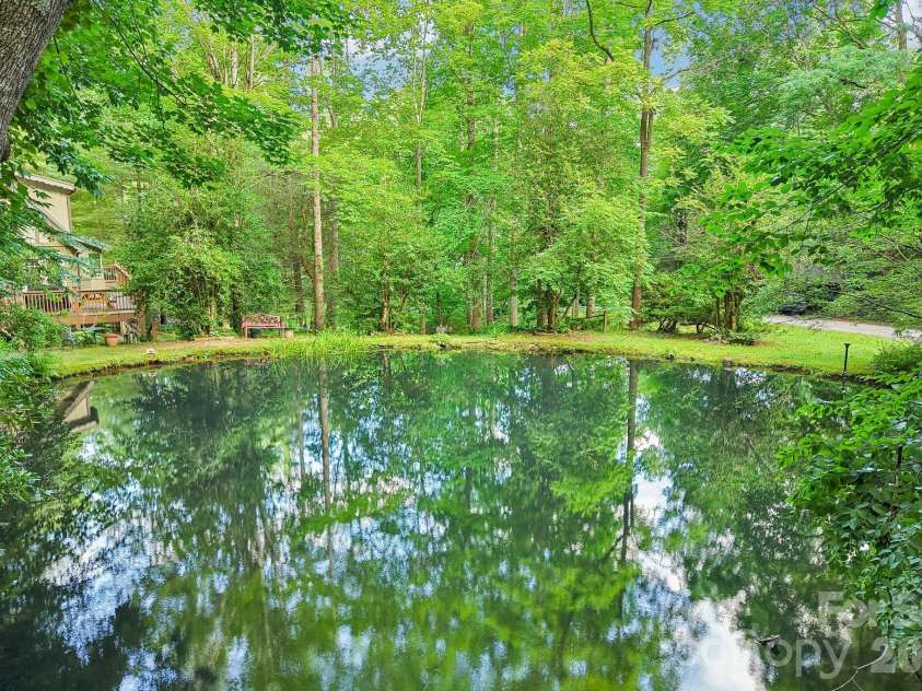 21 Christy Lane, Maggie Valley, NC 28751.  MLS# CAR4397340, YatesRealty ID 34593. 