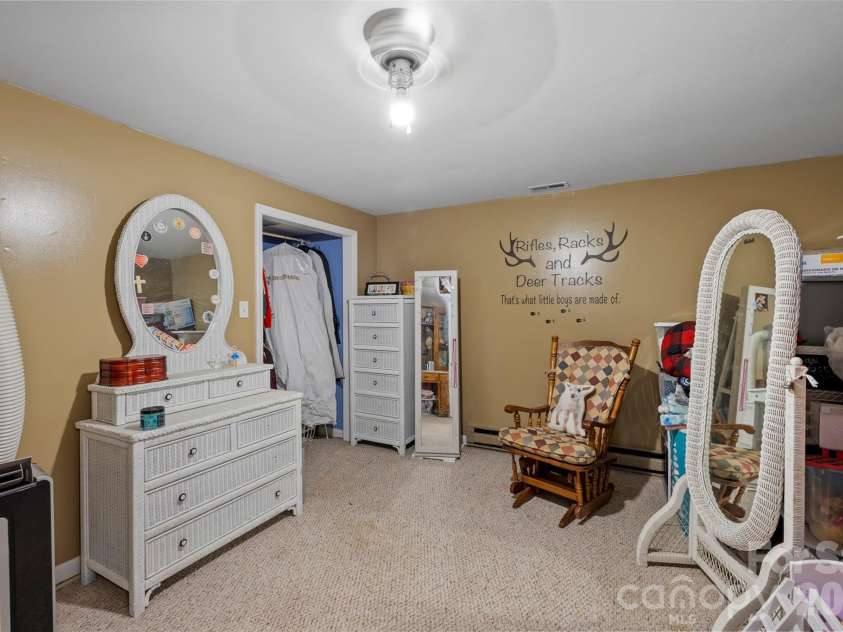 2269 Lee Roy Lane, Lenoir, NC 28645.  MLS# CAR4393336, YatesRealty ID 34595. 2nd Floor Bedroom 2