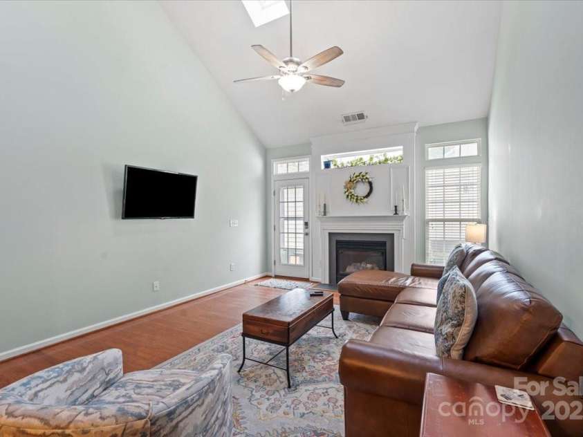 19241 Lake Norman Cove Drive, Cornelius, NC 28031.  MLS# CAR4283303, YatesRealty ID 34596. 