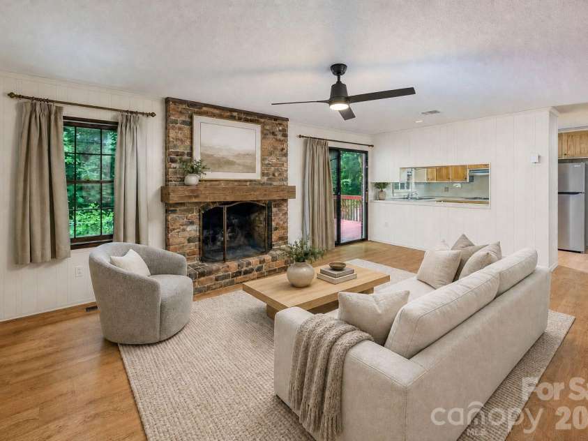 236 Heritage Place, Mooresville, NC 28115.  MLS# CAR4393335, YatesRealty ID 34596. Such potential!