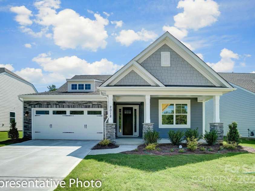 1426 Crooked Stick Drive, Rock Hill, SC 29730.  MLS# CAR4295702, YatesRealty ID 34597. 