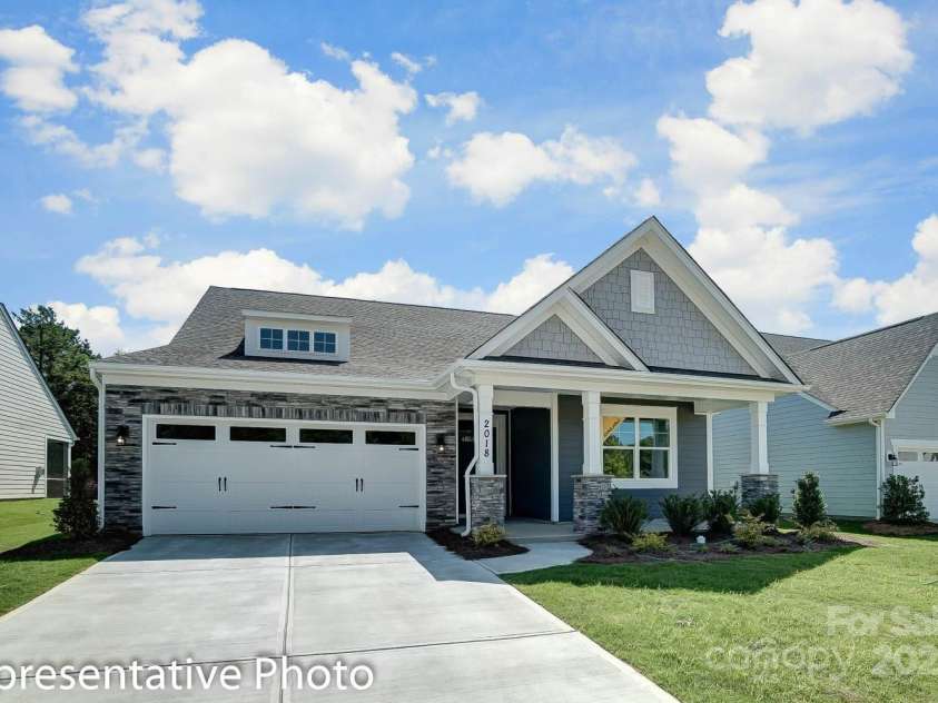1426 Crooked Stick Drive, Rock Hill, SC 29730.  MLS# CAR4295702, YatesRealty ID 34597. 